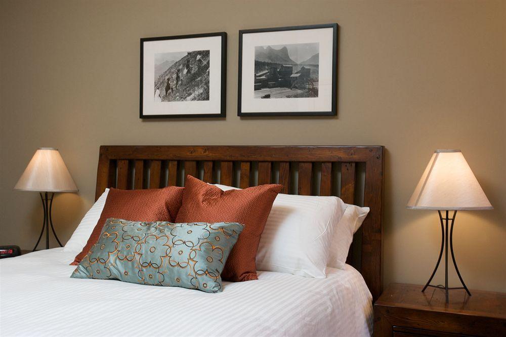 Hotel Rundle Cliffs Canmore