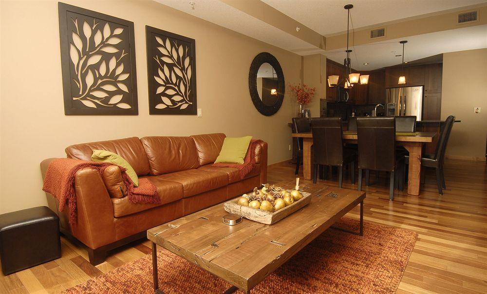 Hotel Rundle Cliffs